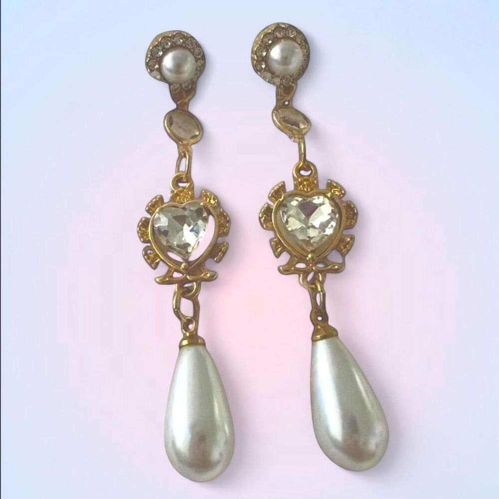 baroque faux pearl dangle earrings